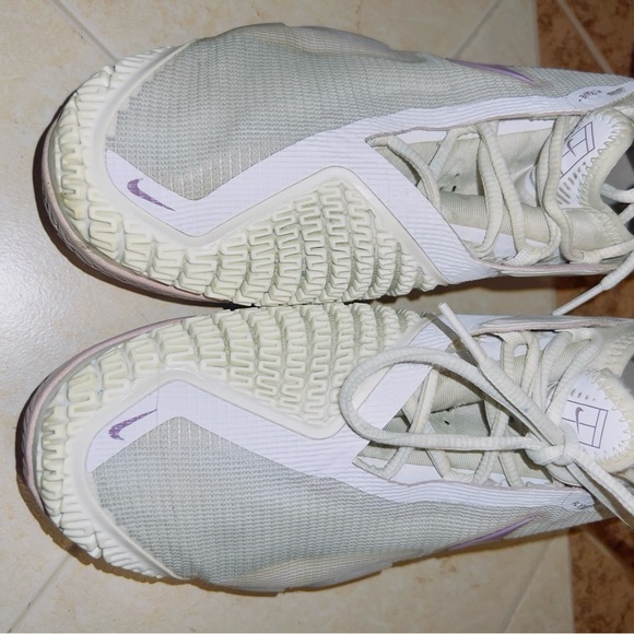 Nike Court React Vapor NXT Women's Lace Up Sneaker Shoes size US 9 - Picture 4 of 8